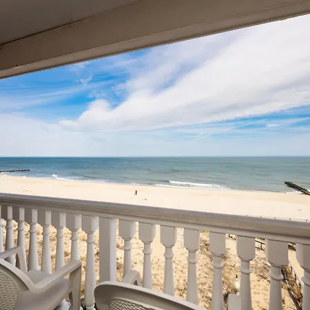 Boardwalk Plaza Hotel Rehoboth Beach Exterior photo