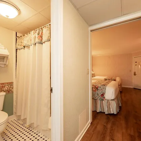 Boardwalk Plaza Hotel Rehoboth Beach Exterior photo